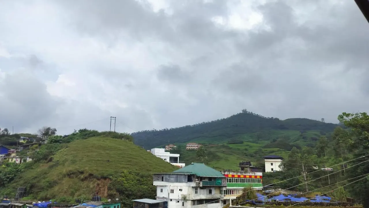 Achus Holidays Munnar India